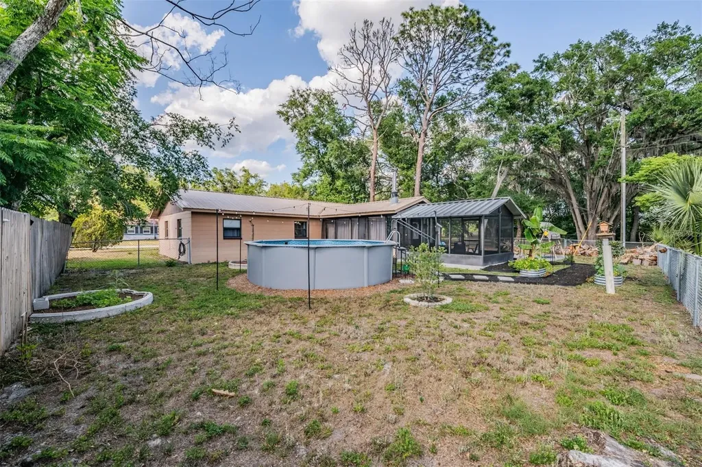 39048 Blue Jay Avenue Zephyrhills FL 33542