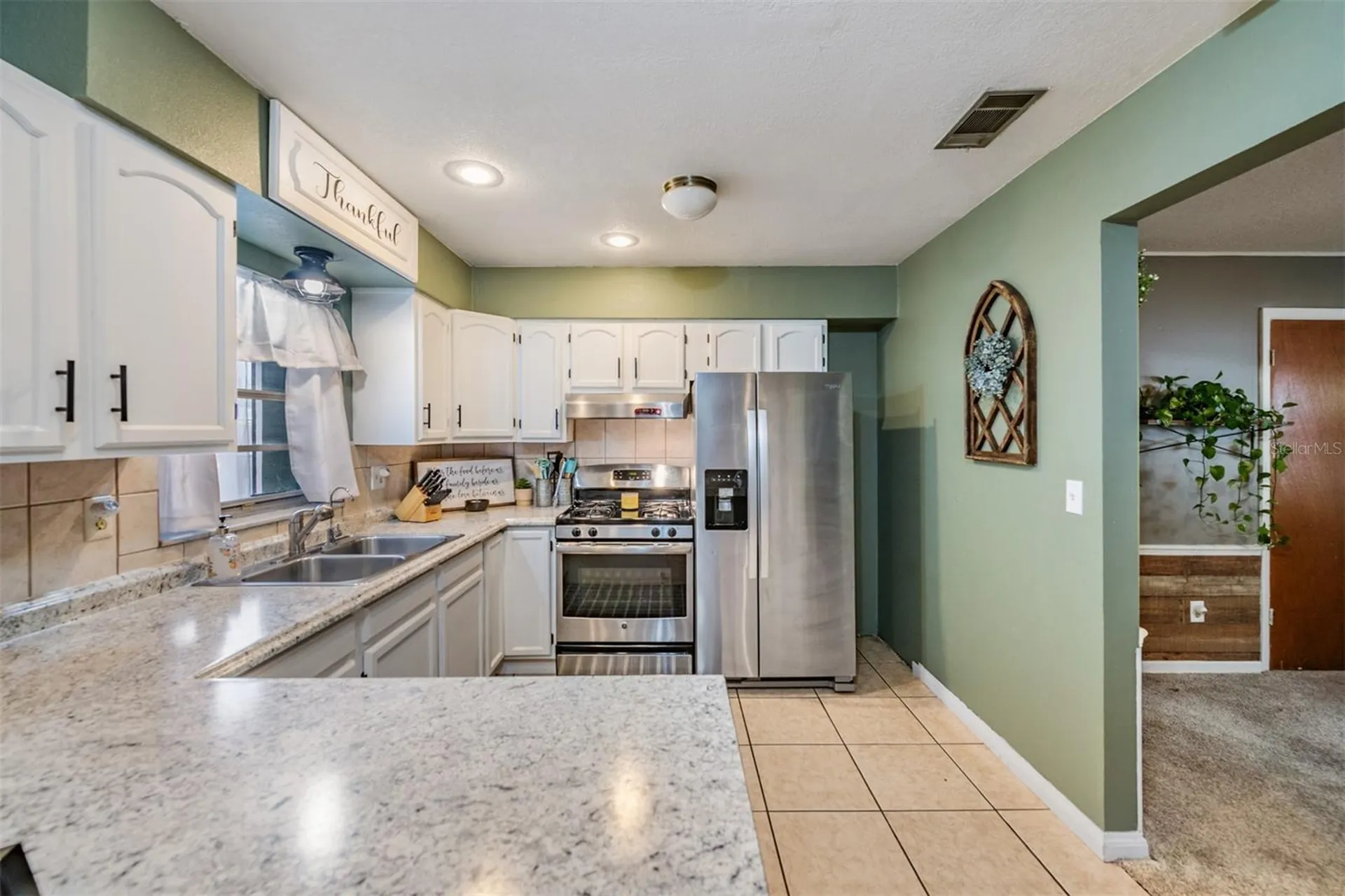 39048 Blue Jay Avenue Zephyrhills FL 33542