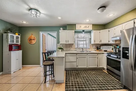 39048 Blue Jay Avenue Zephyrhills FL 33542