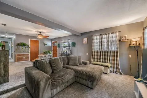 39048 Blue Jay Avenue Zephyrhills FL 33542