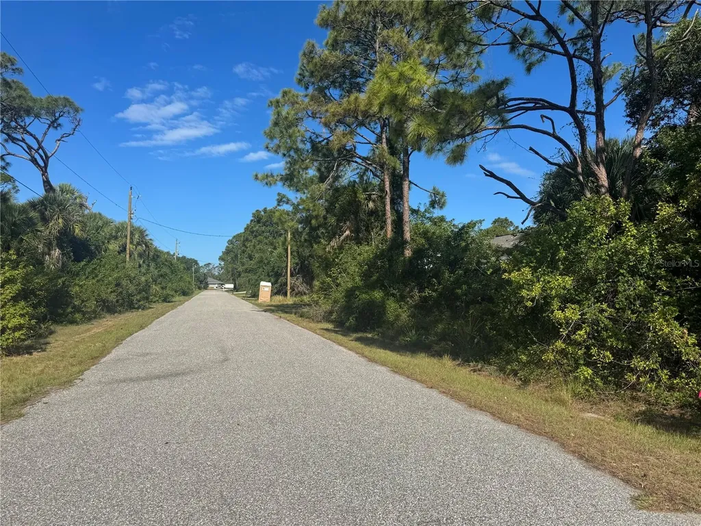 Lot 8 San Salvador Road North Port FL 34291