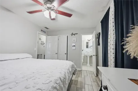 786 E Warren Avenue Longwood FL 32750