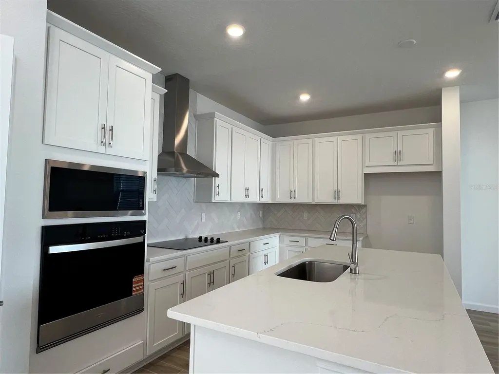 2319 Juniper Berry Avenue Minneola FL 34715