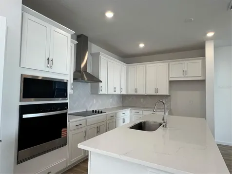 2319 Juniper Berry Avenue Minneola FL 34715