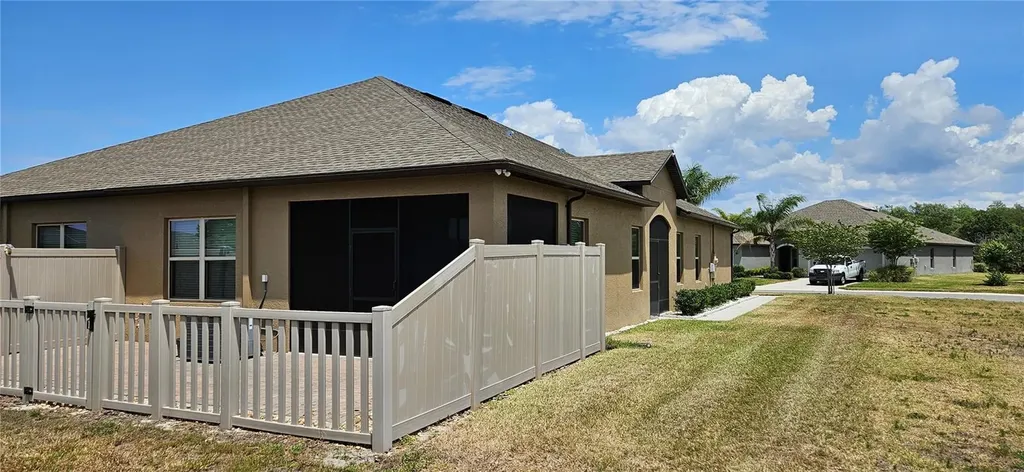 13475 Crest Lake Drive Hudson FL 34669