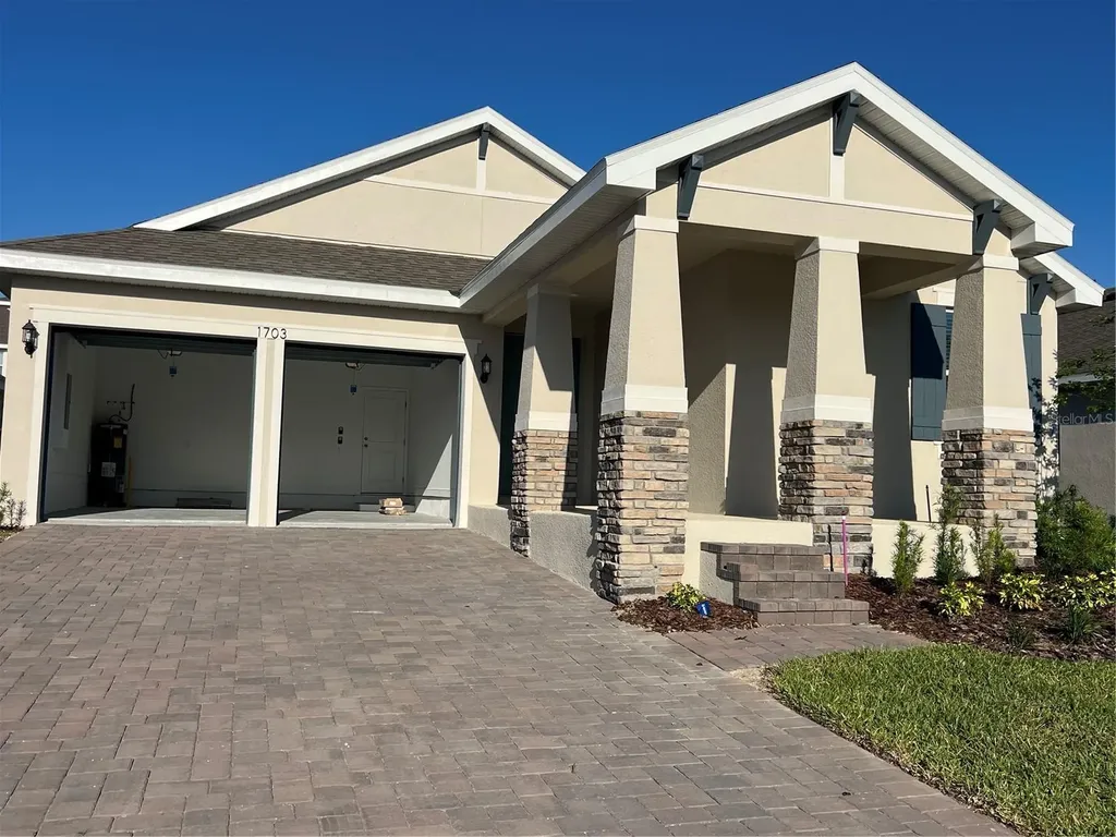 1703 Cadence Street Minneola FL 34715