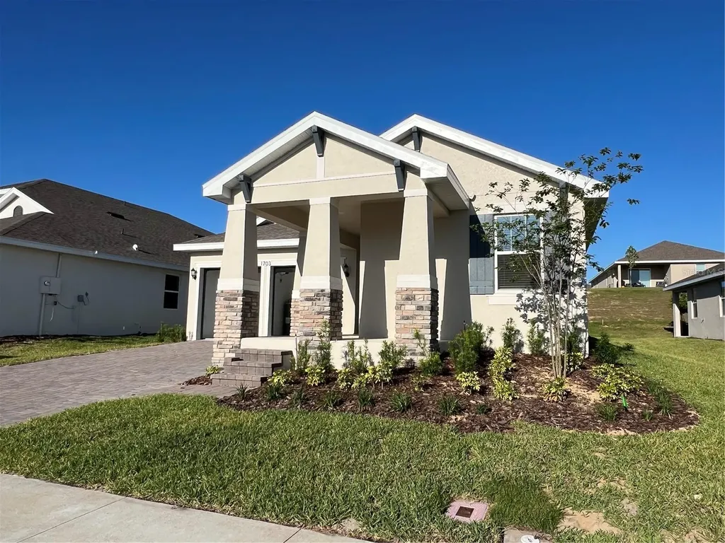 1703 Cadence Street Minneola FL 34715