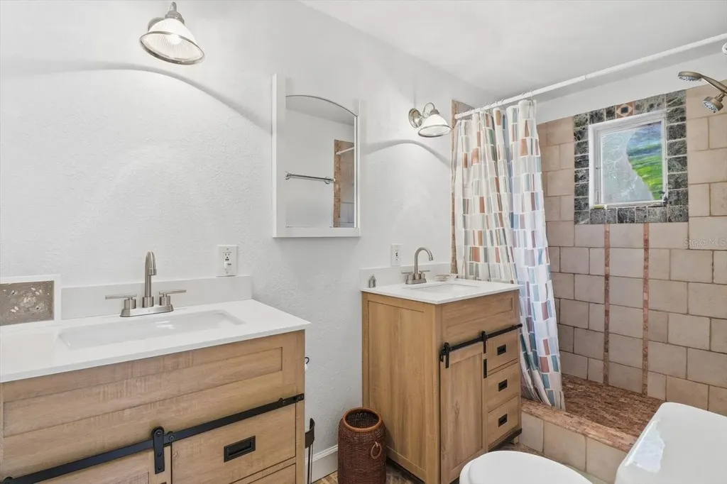 8896 W White Dogwood Drive Homosassa FL 34448