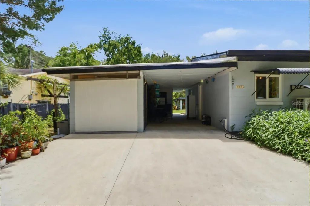 8896 W White Dogwood Drive Homosassa FL 34448
