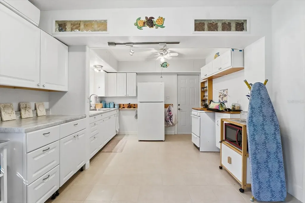 8896 W White Dogwood Drive Homosassa FL 34448