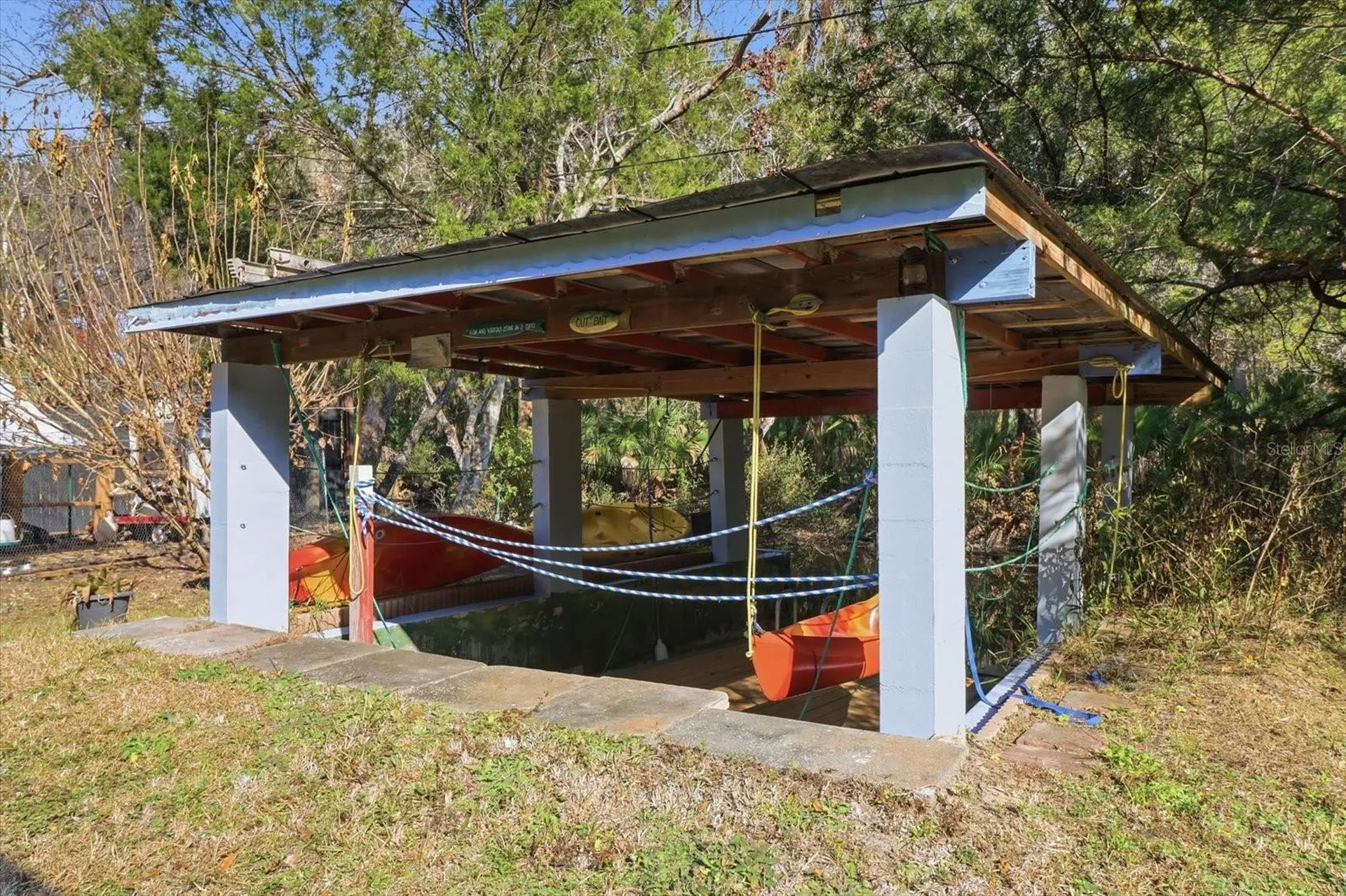 8896 W White Dogwood Drive Homosassa FL 34448