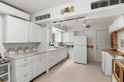 8896 W White Dogwood Drive Homosassa FL 34448