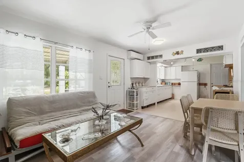 8896 W White Dogwood Drive Homosassa FL 34448