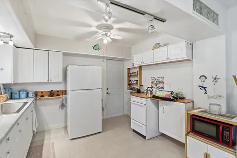 8896 W White Dogwood Drive Homosassa FL 34448