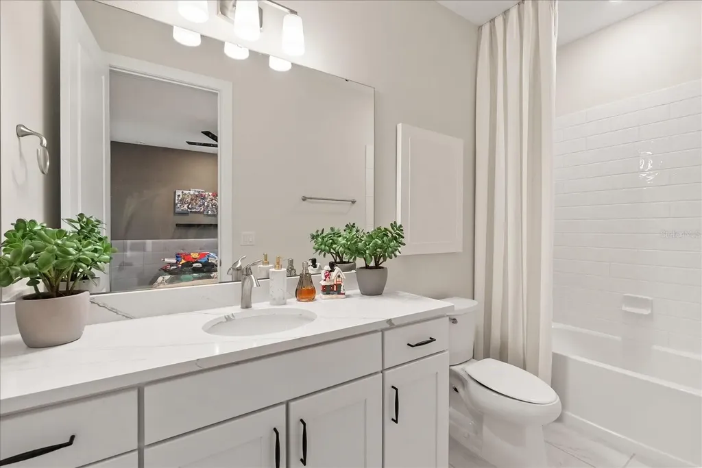 3208 Sailing Pier Avenue Winter Garden FL 34787