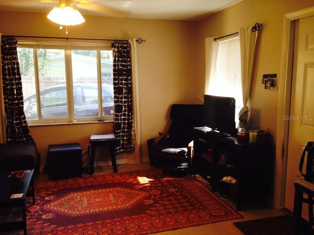 1419 Davidson Street Orlando FL 32804