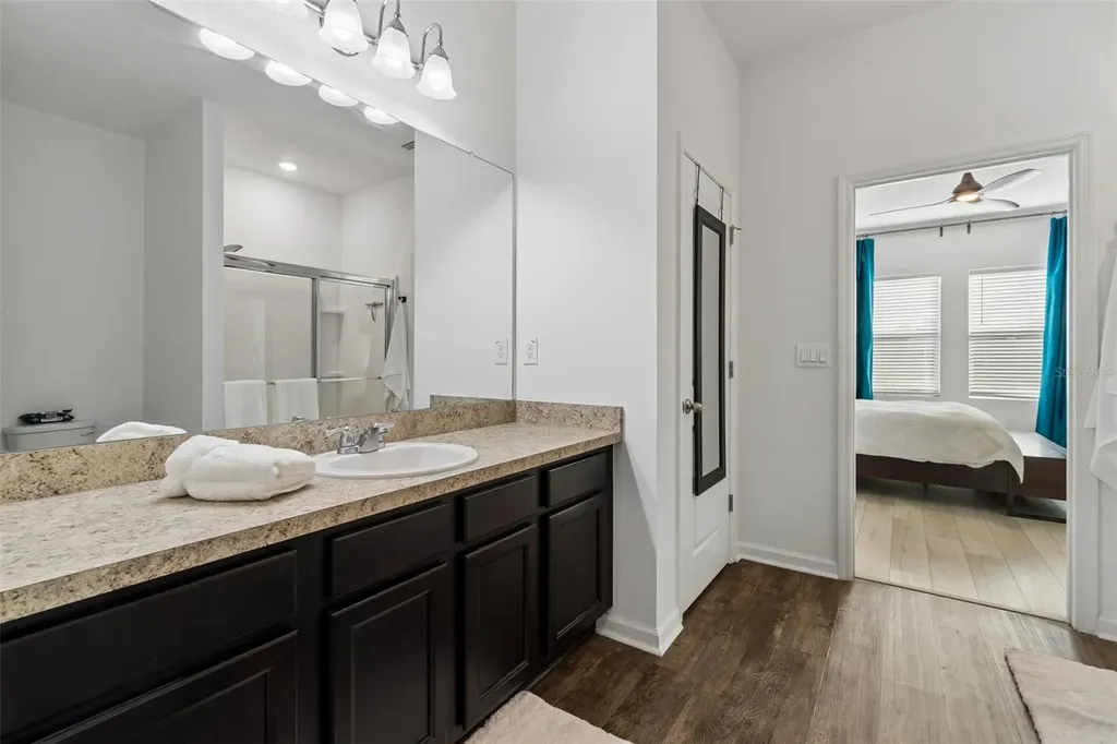 705 Garden Oaks Square Seffner FL 33584
