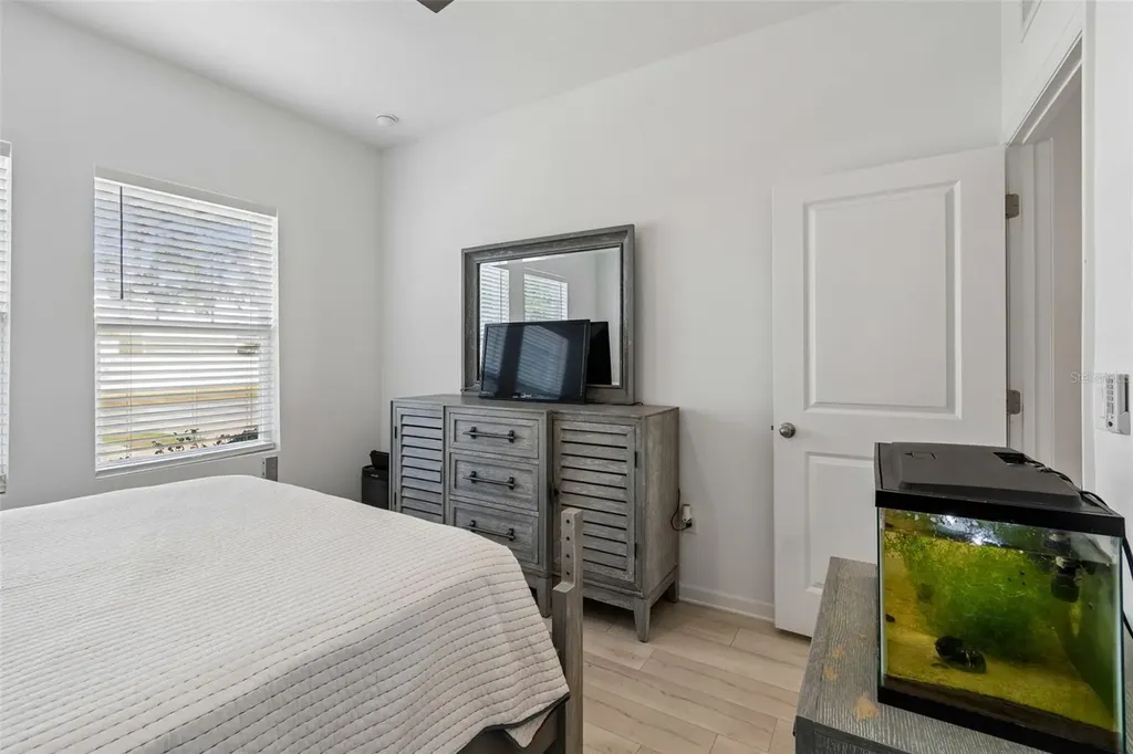 705 Garden Oaks Square Seffner FL 33584