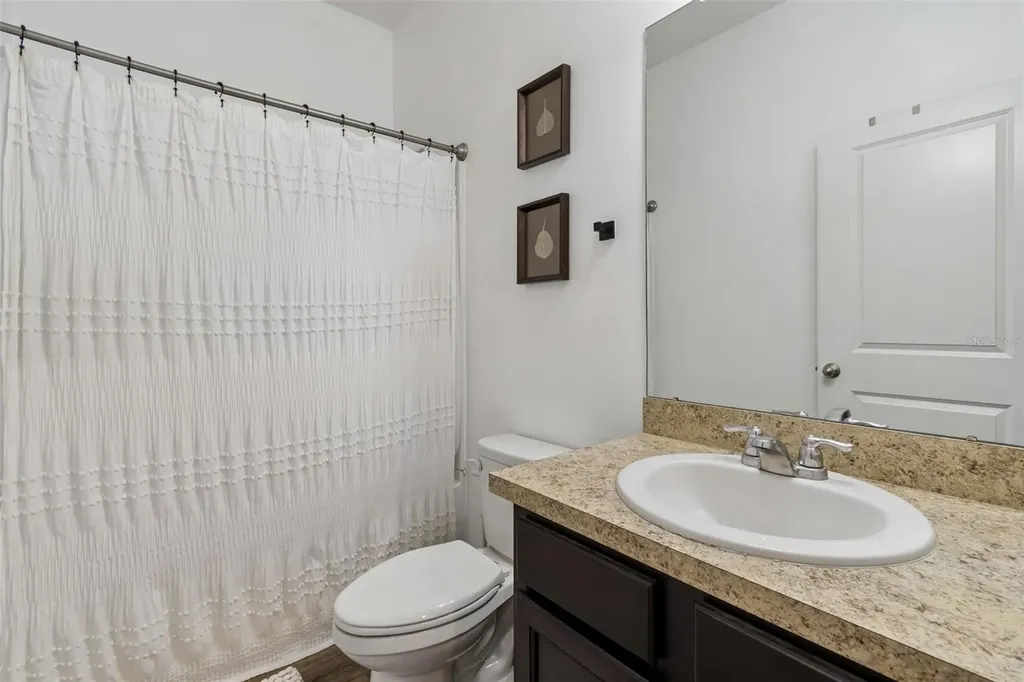 705 Garden Oaks Square Seffner FL 33584