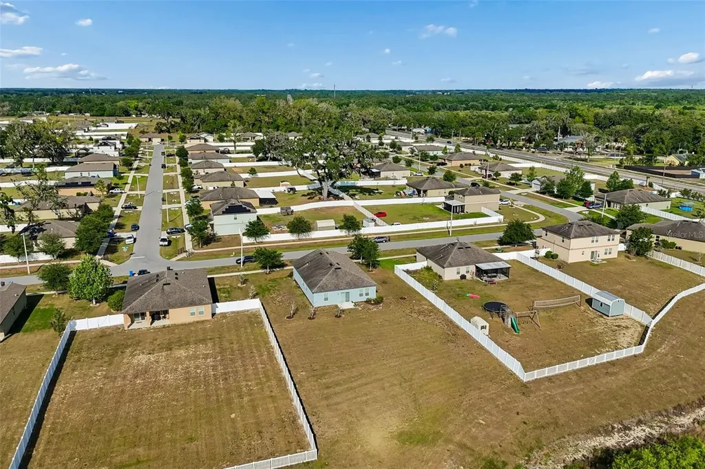 705 Garden Oaks Square Seffner FL 33584