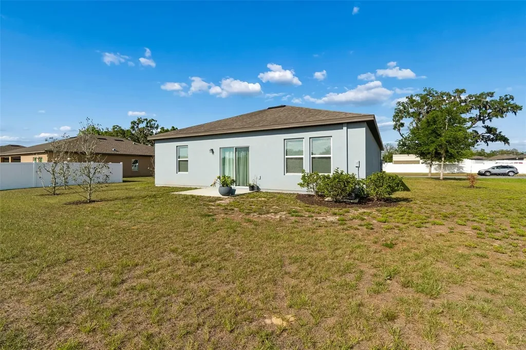 705 Garden Oaks Square Seffner FL 33584