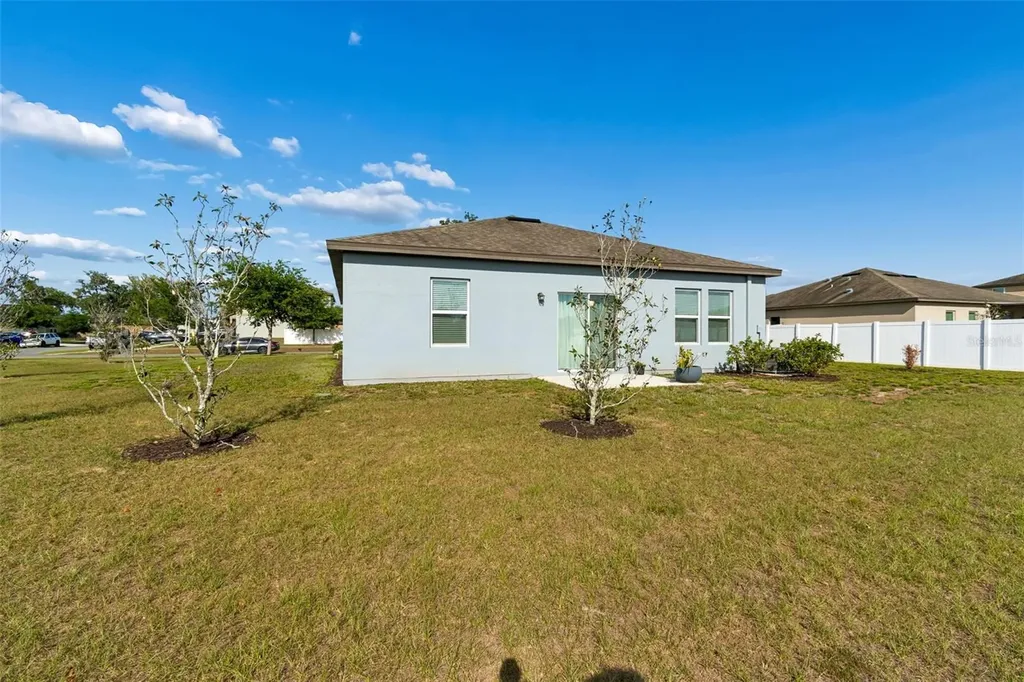 705 Garden Oaks Square Seffner FL 33584