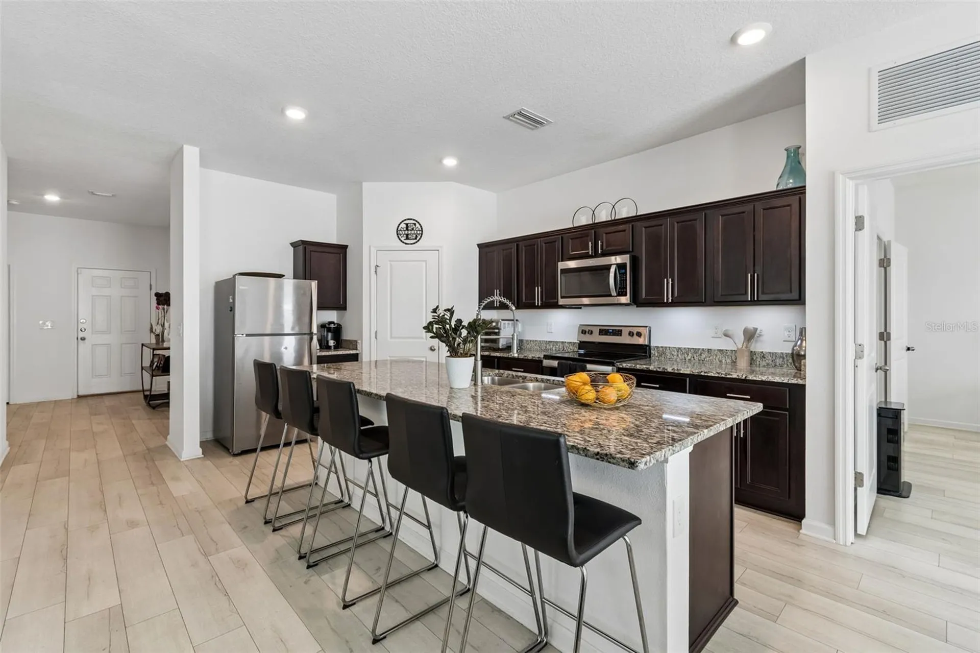705 Garden Oaks Square Seffner FL 33584