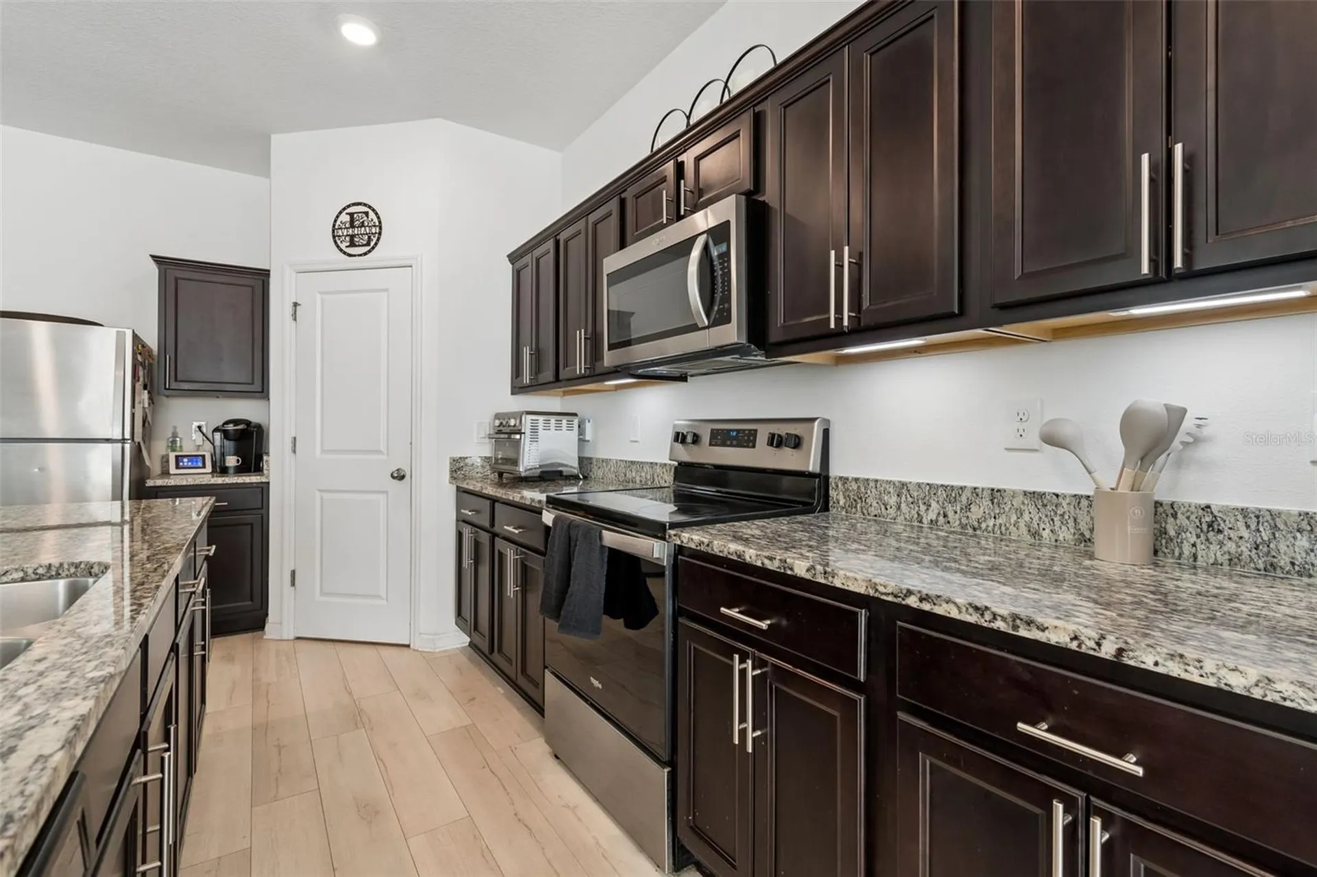705 Garden Oaks Square Seffner FL 33584
