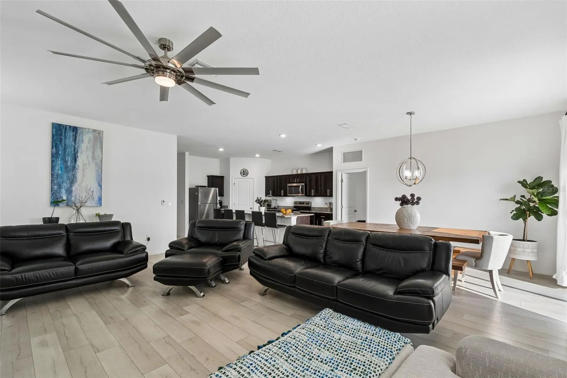 705 Garden Oaks Square Seffner FL 33584