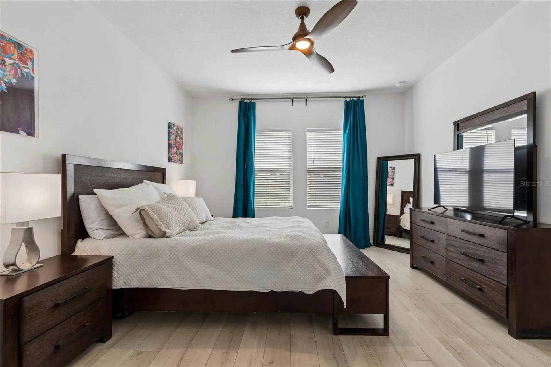 705 Garden Oaks Square Seffner FL 33584