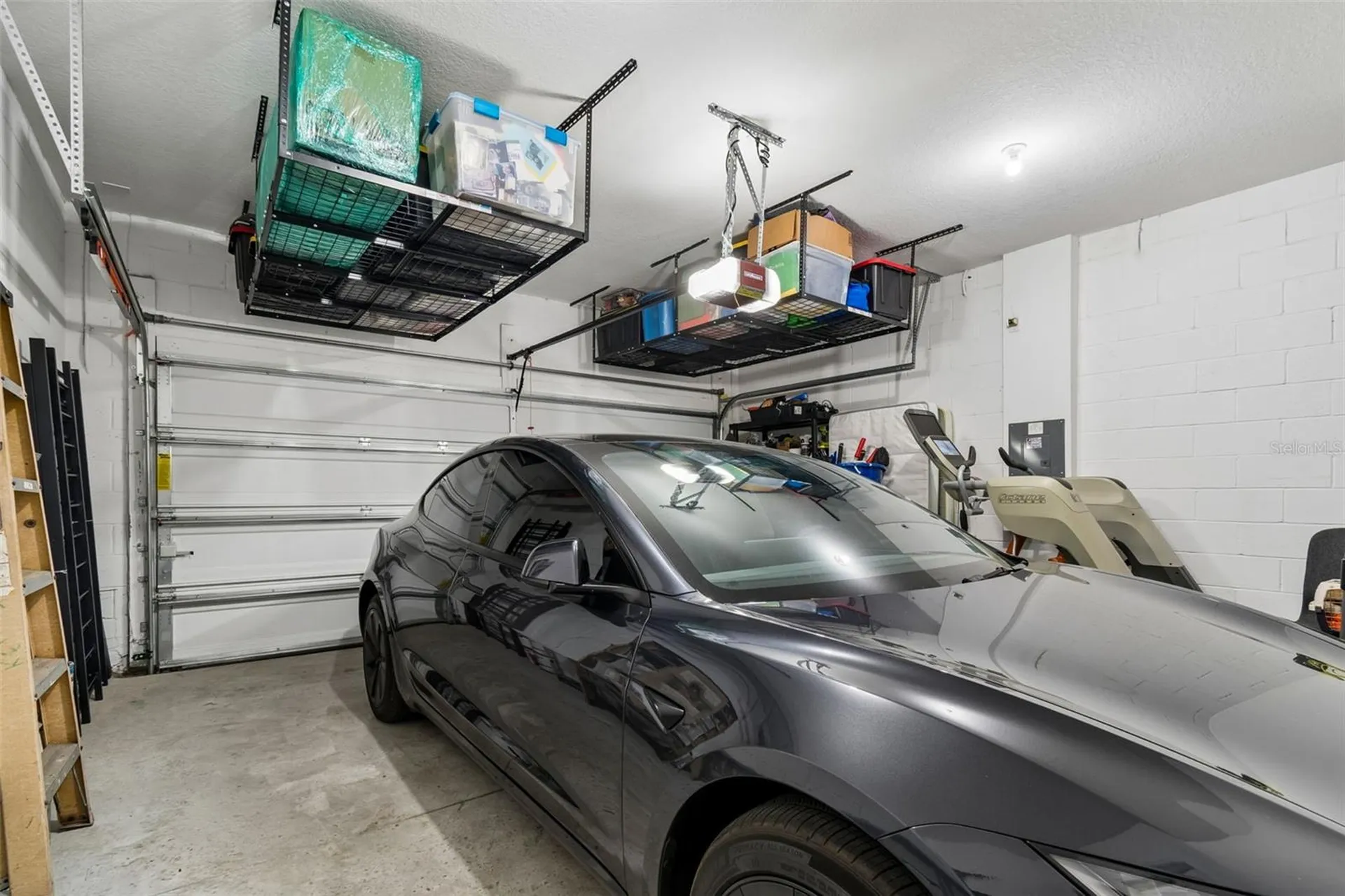 705 Garden Oaks Square Seffner FL 33584