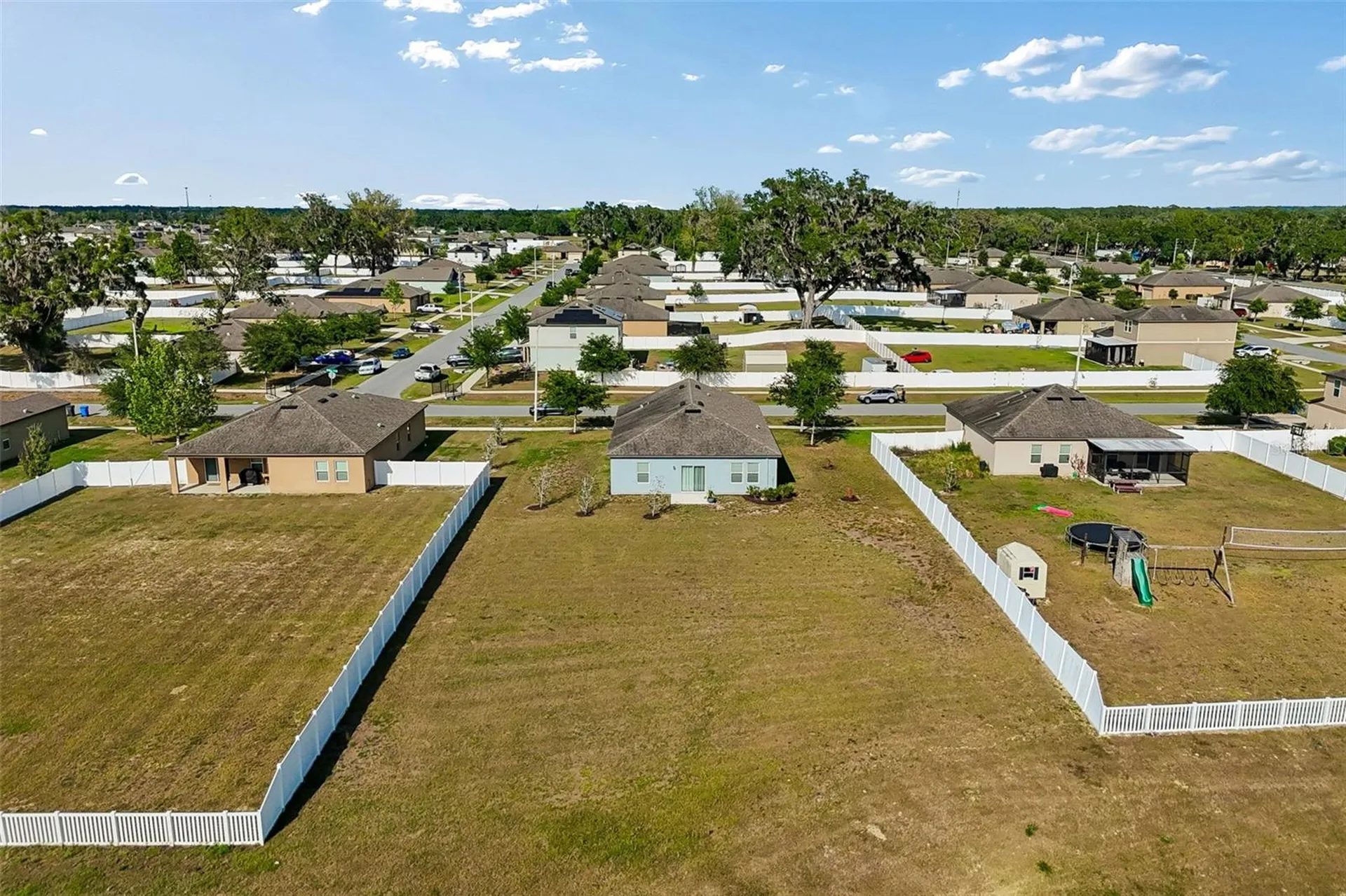 705 Garden Oaks Square Seffner FL 33584