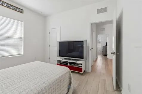 705 Garden Oaks Square Seffner FL 33584