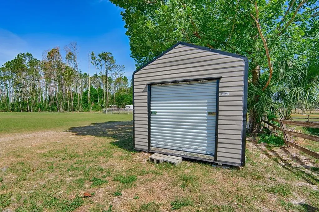 10250 NW 67th Place Chiefland FL 32626