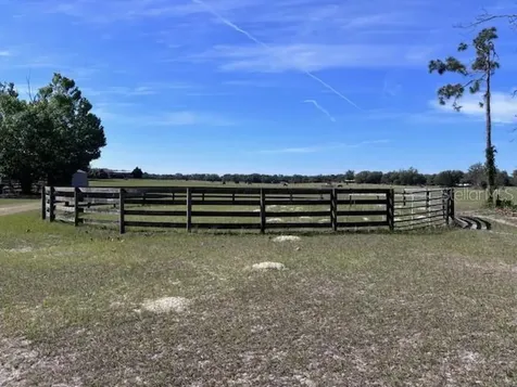 10250 NW 67th Place Chiefland FL 32626