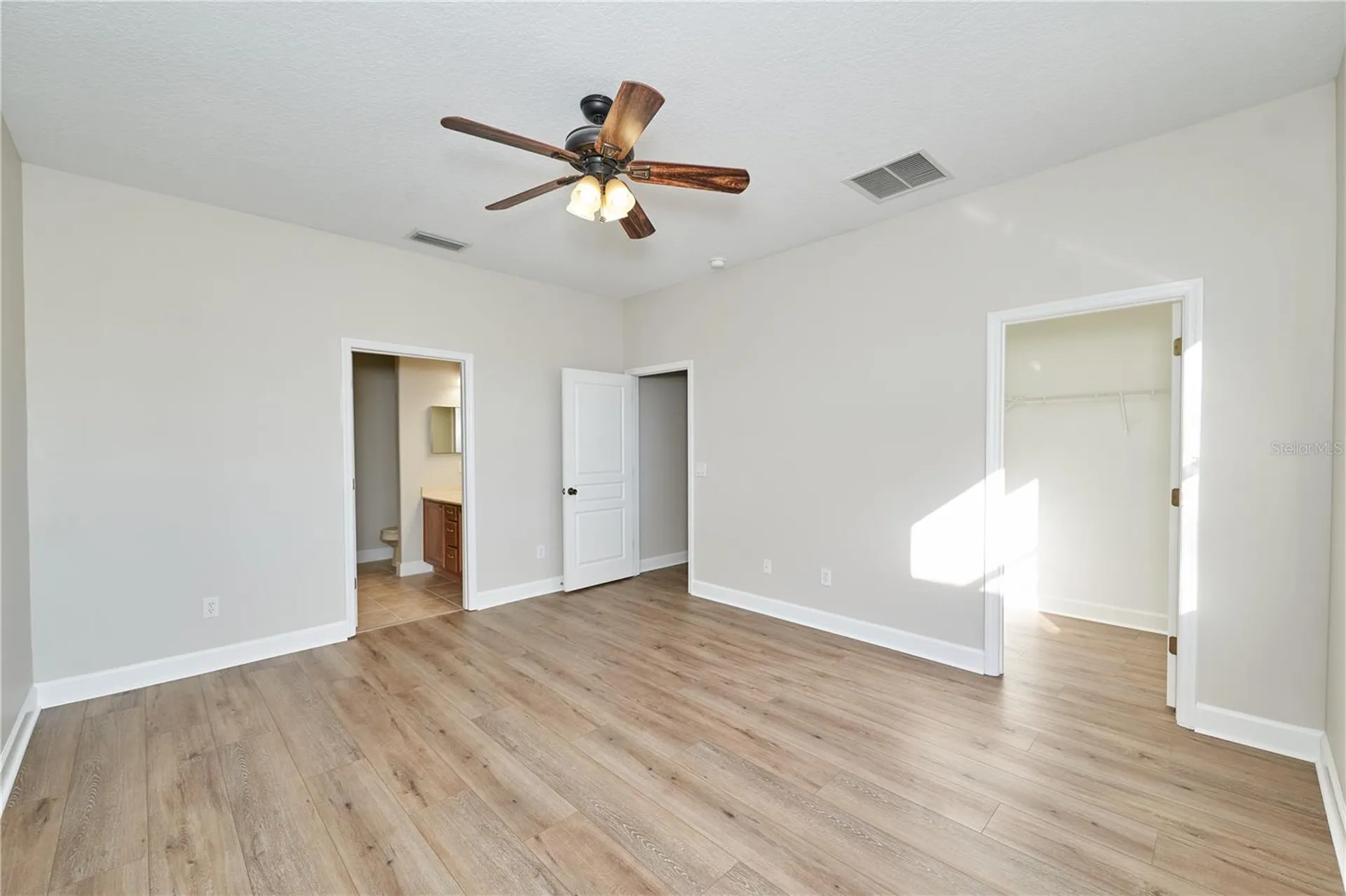 23903 Sardinia Drive Sorrento FL 32776