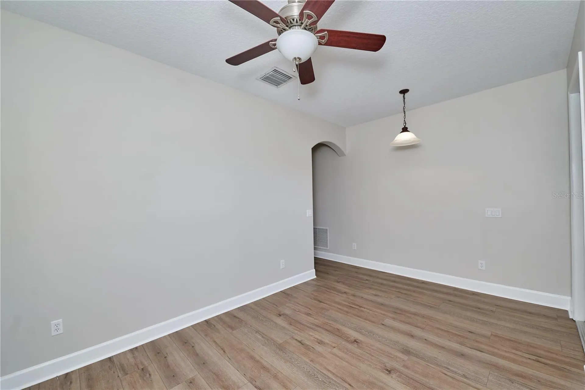 23903 Sardinia Drive Sorrento FL 32776
