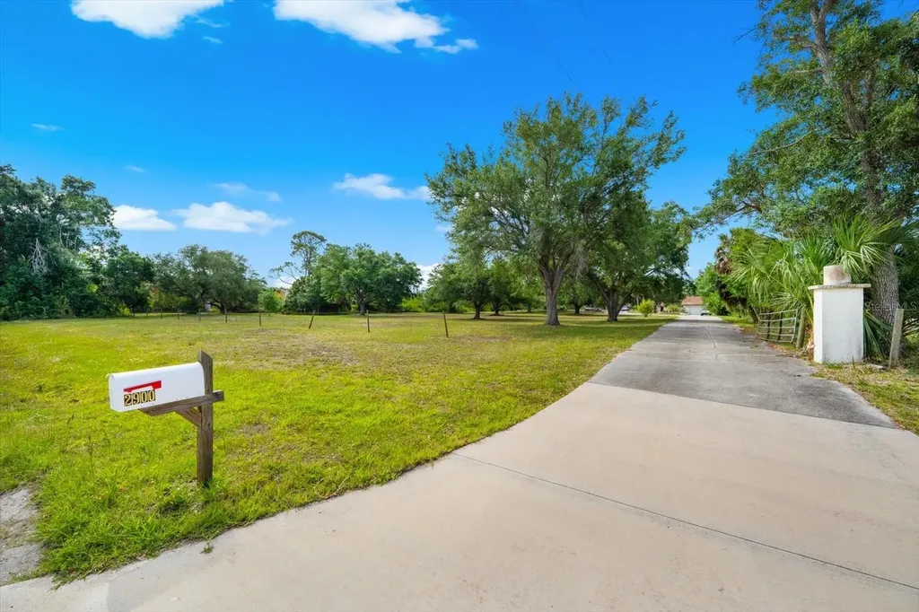 2900 Curry Lane Nokomis FL 34275