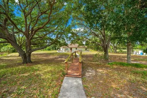 2900 Curry Lane Nokomis FL 34275