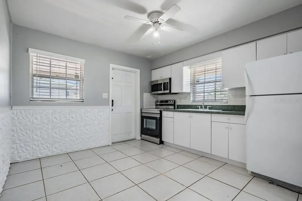 2709 W Abdella Street Tampa FL 33607