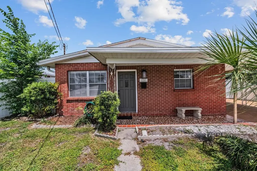 2709 W Abdella Street Tampa FL 33607