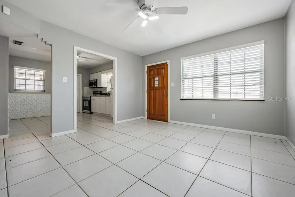 2709 W Abdella Street Tampa FL 33607