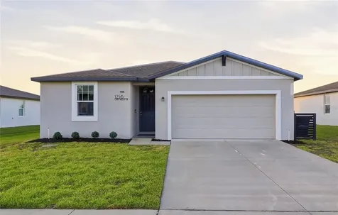 1256 Oak Valley Drive Auburndale FL 33823