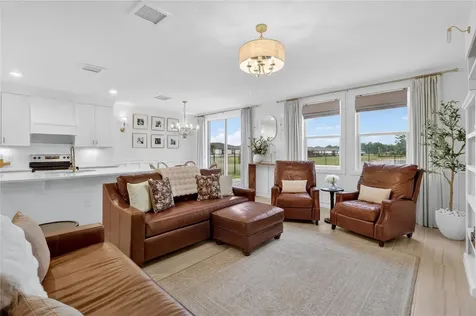1256 Oak Valley Drive Auburndale FL 33823