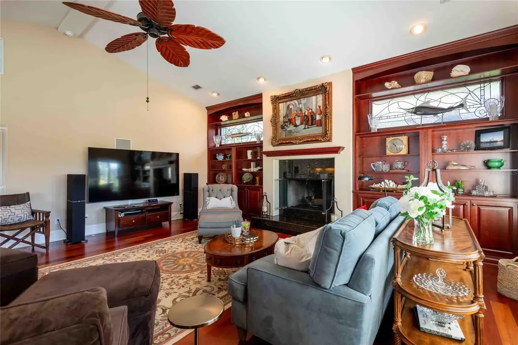 6605 Stonington Drive N Tampa FL 33647