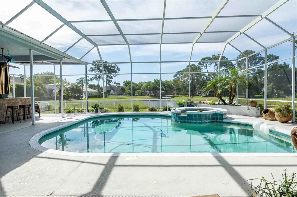 6605 Stonington Drive N Tampa FL 33647