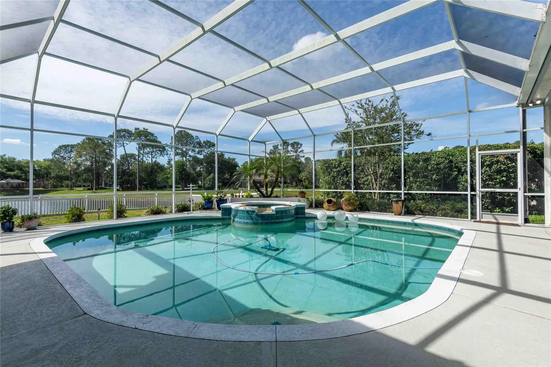 6605 Stonington Drive N Tampa FL 33647