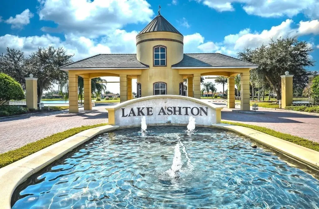 4203 Muirfield Loop Lake Wales FL 33859
