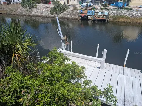 1273 Kingfisher Drive Englewood FL 34224
