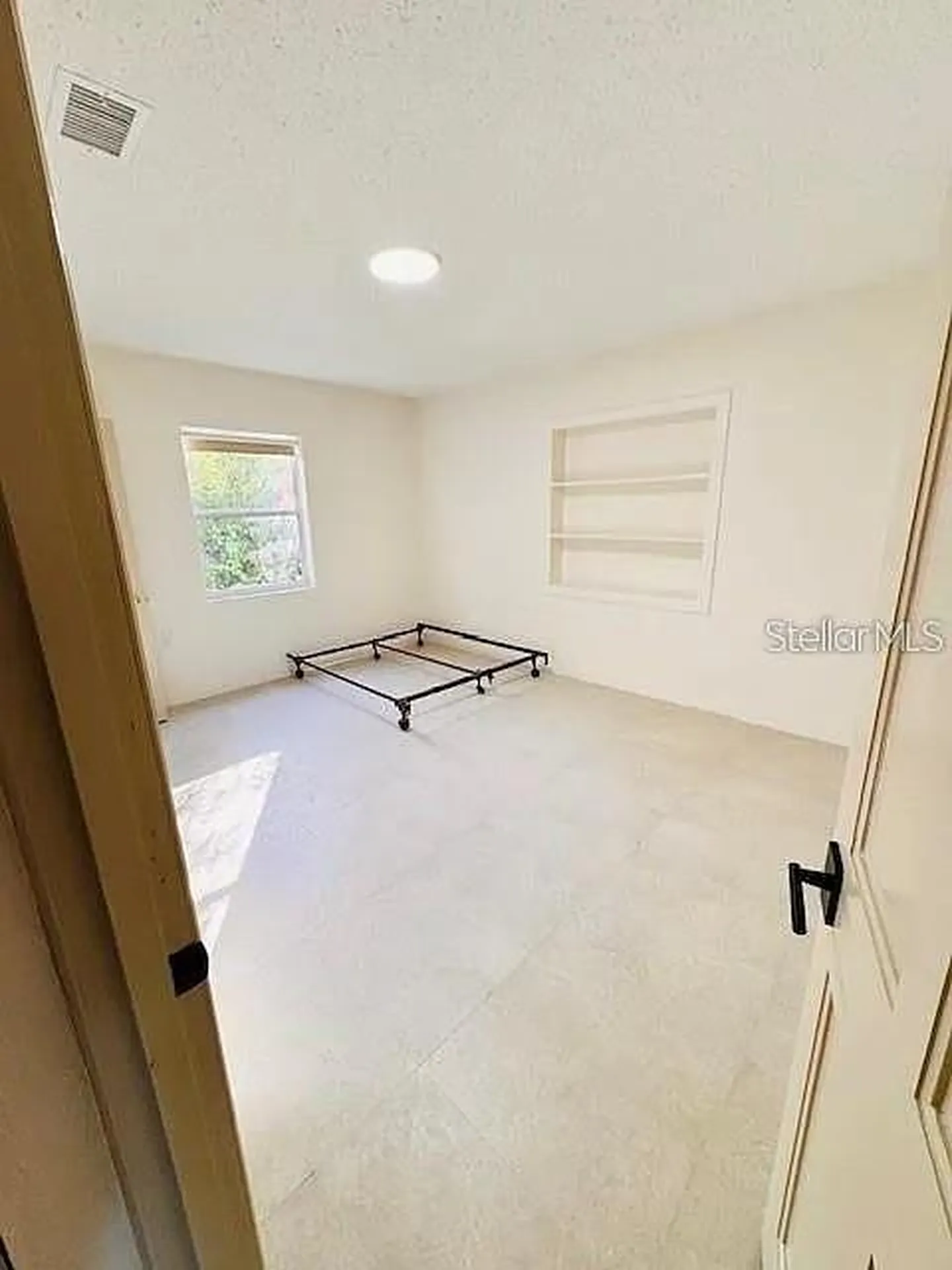209 W Emily Street Tampa FL 33603